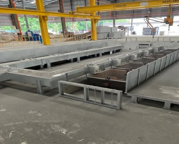 JTS Engineering 大型溶解保持炉・鋳造設備 2